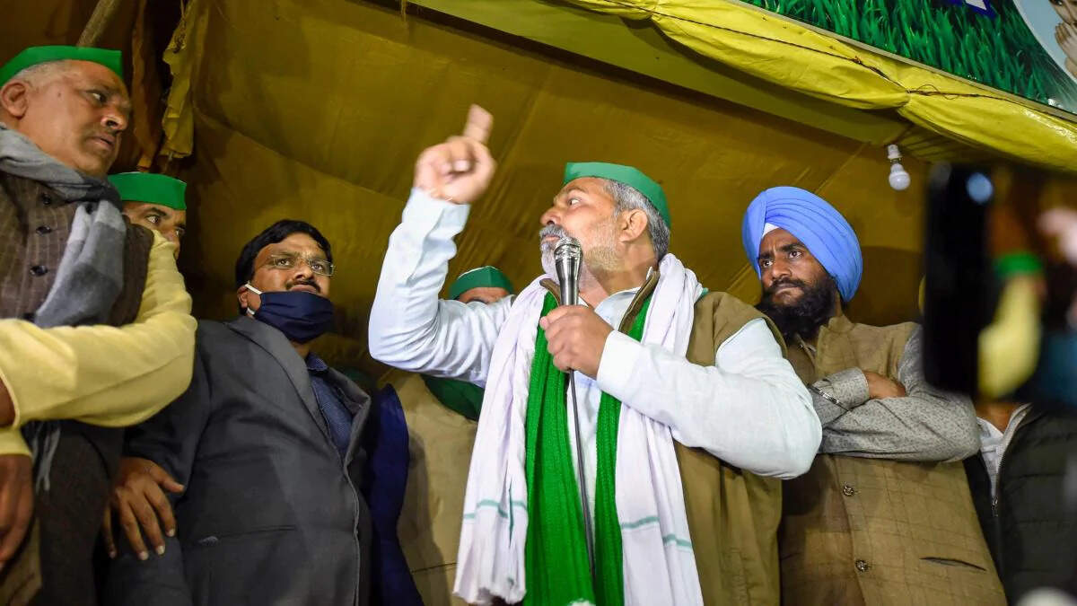 राकेश टिकैत ने गाजीपुर बॉर्डर पर शुरू किया अनशन