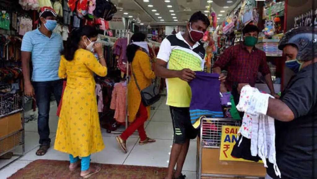 मुंबई में खुलेंगे दुकानें